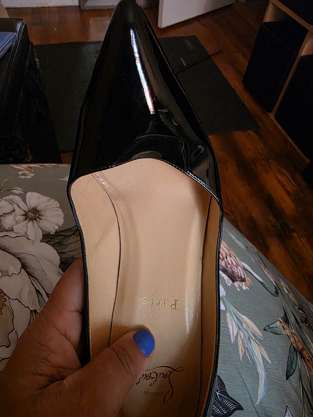 Black Patent Pointed-Toe High Heel Pumps - Women - Picture 13 of 15